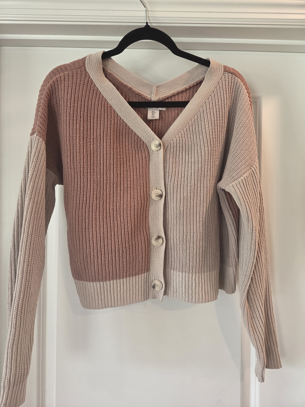 Sincerely Jules Colorblock Cropped Chunky Knit Cardigan Sweater Size Large - Picture 2 of 5